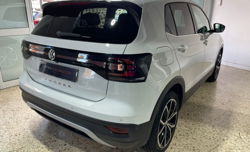 VOLKSWAGEN T-CROSS CONNECT