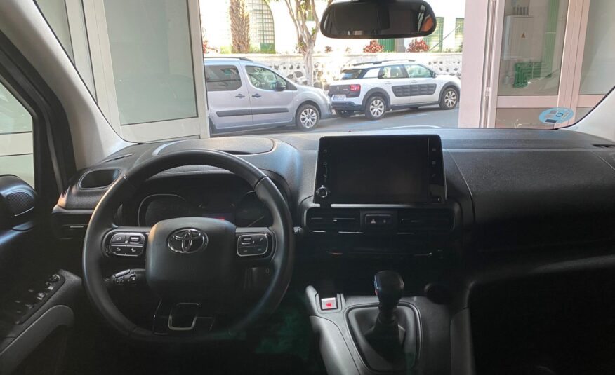 TOYOTA PROACE CITY VERSO FAMILY OLIVINA