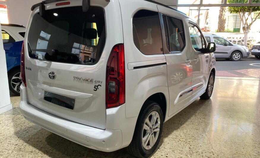 TOYOTA PROACE CITY VERSO FAMILY OLIVINA